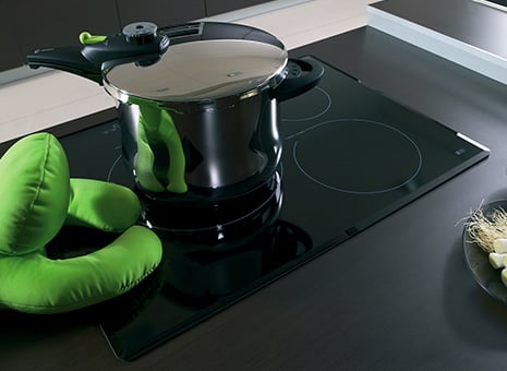 Induction Wok Cooktop by Kuppersbusch - the high-tech cooking