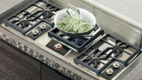 Cutting-Edge Stacking Cooktops : Totem Modular Cooking System