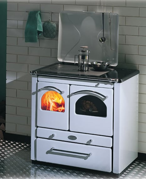 wood-burning-stoves-sideros-ambra-bianca.jpg